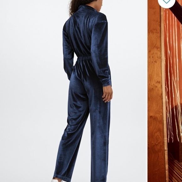 Fabletics Deep Navy Velour Zip Up Wide Leg Onesie NWT - Picture 2 of 8
